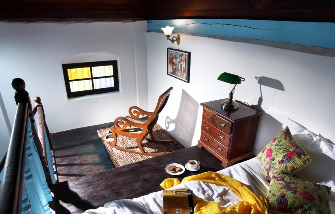 Bloom Boutique Waterfront Fort Kochi Exterior foto